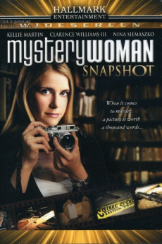 Mystery Woman Snapshot (2005)