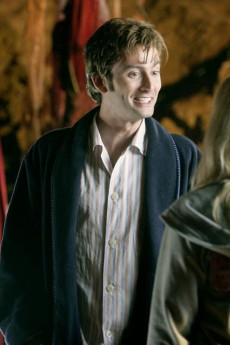 Doctor Who The Christmas Invasion (2005) (2005) download